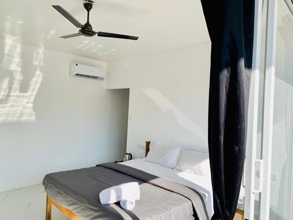 Crystall Goa, Onyx Edition Bãi biển Bãi biển Palolem Ngoại thất bức ảnh